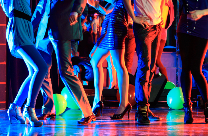 Nightclub Dancing / Freestyle Dancing