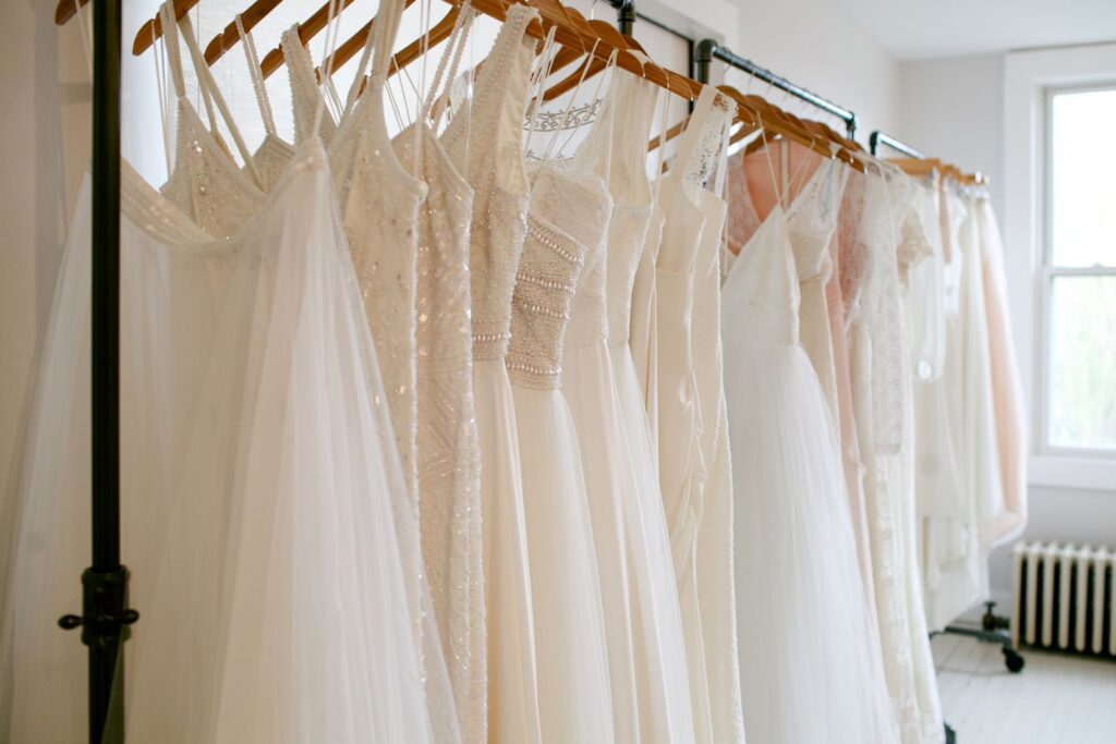 Wed on a Budget : Guide to cutting your price down 10 Wedding Dress Sample Sale Shopping Tips - Bella Ballroom