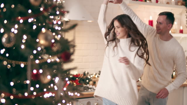 Christmas Date Night Ideas Dancing - Bella Ballroom