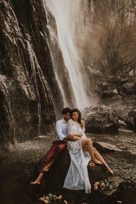 Engagement Photoshoot Location Ideas Waterfall Engagment Photoshoot - Bella Ballroom